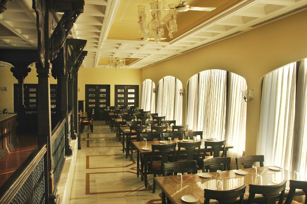 Hotel Hilltop Palace 21/29