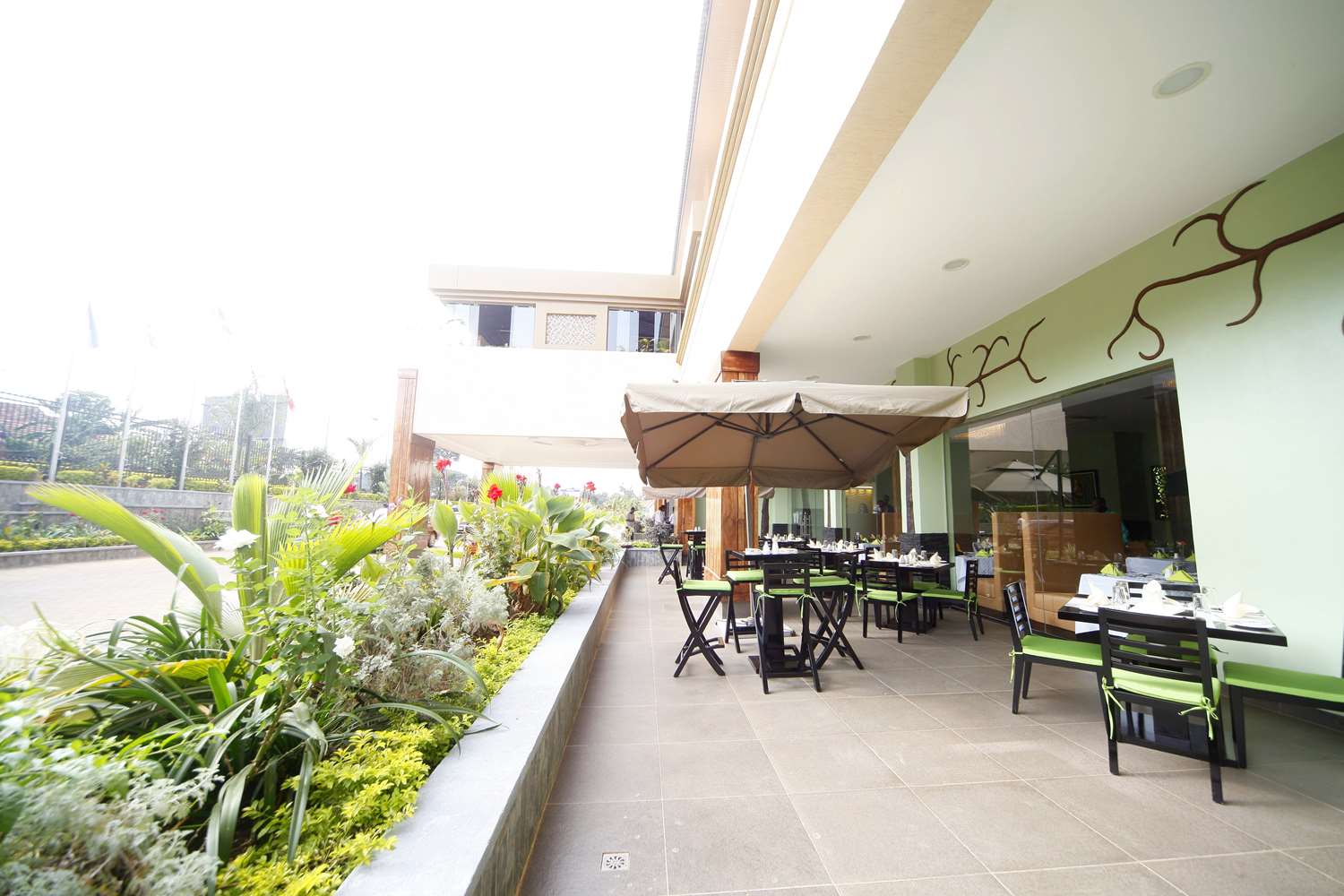 Best Western Premier Garden Hotel Entebbe 10/45