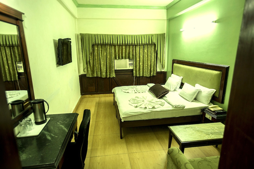 DEEP AVADH. 7/23