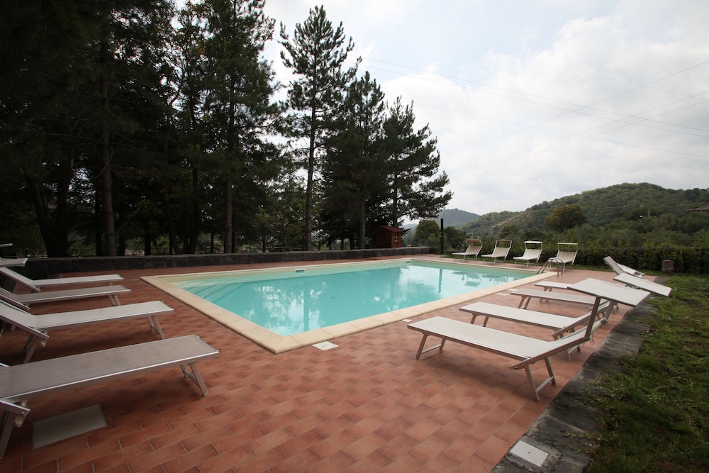 Casale Poggio del Tiglio 38/45