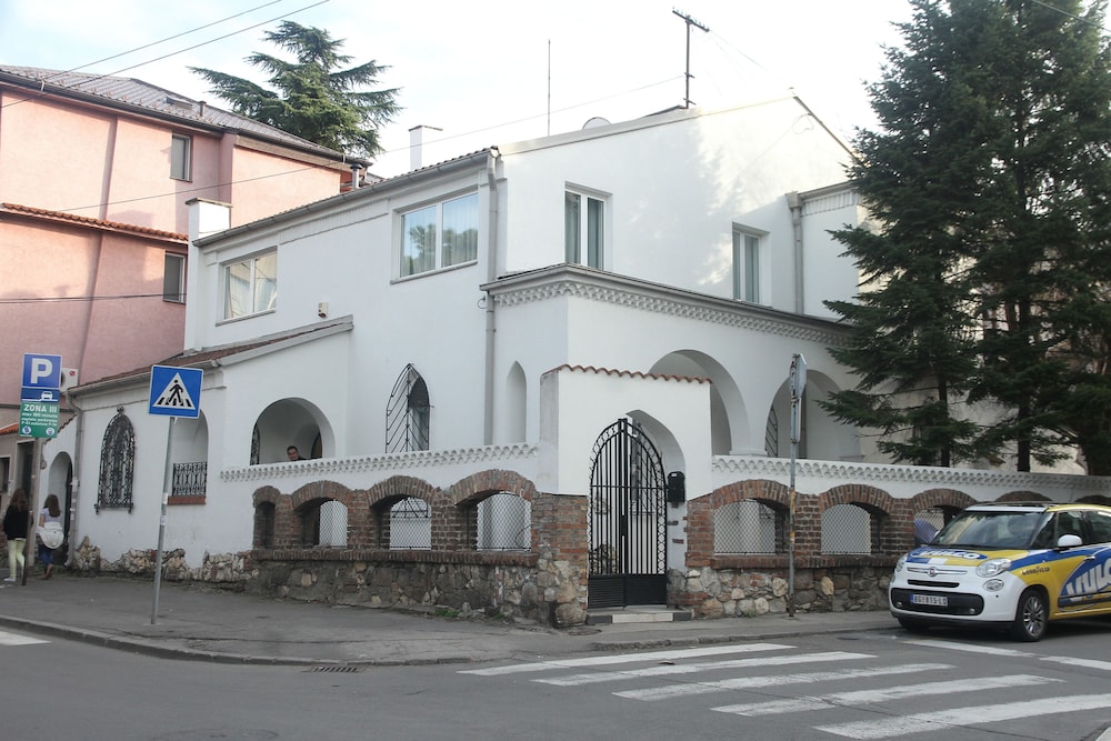 GARNI HOTEL DUM 36/43
