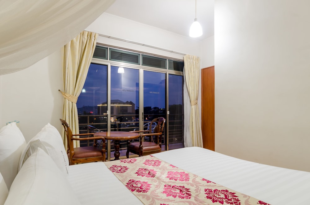 1 BEDROOM, EXCLUSIVE, SUITE, CITY VIEW