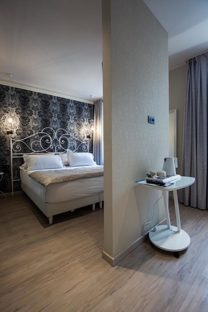 Zanhotel Regina 69/70