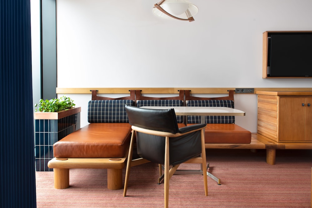 The Standard London 55/55