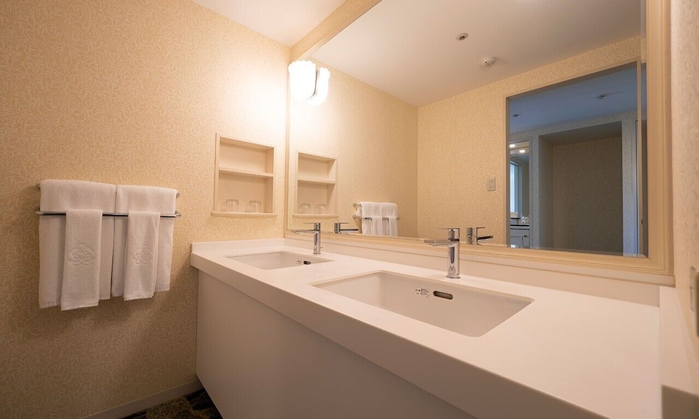 Hilton Takayama Resort 49/50