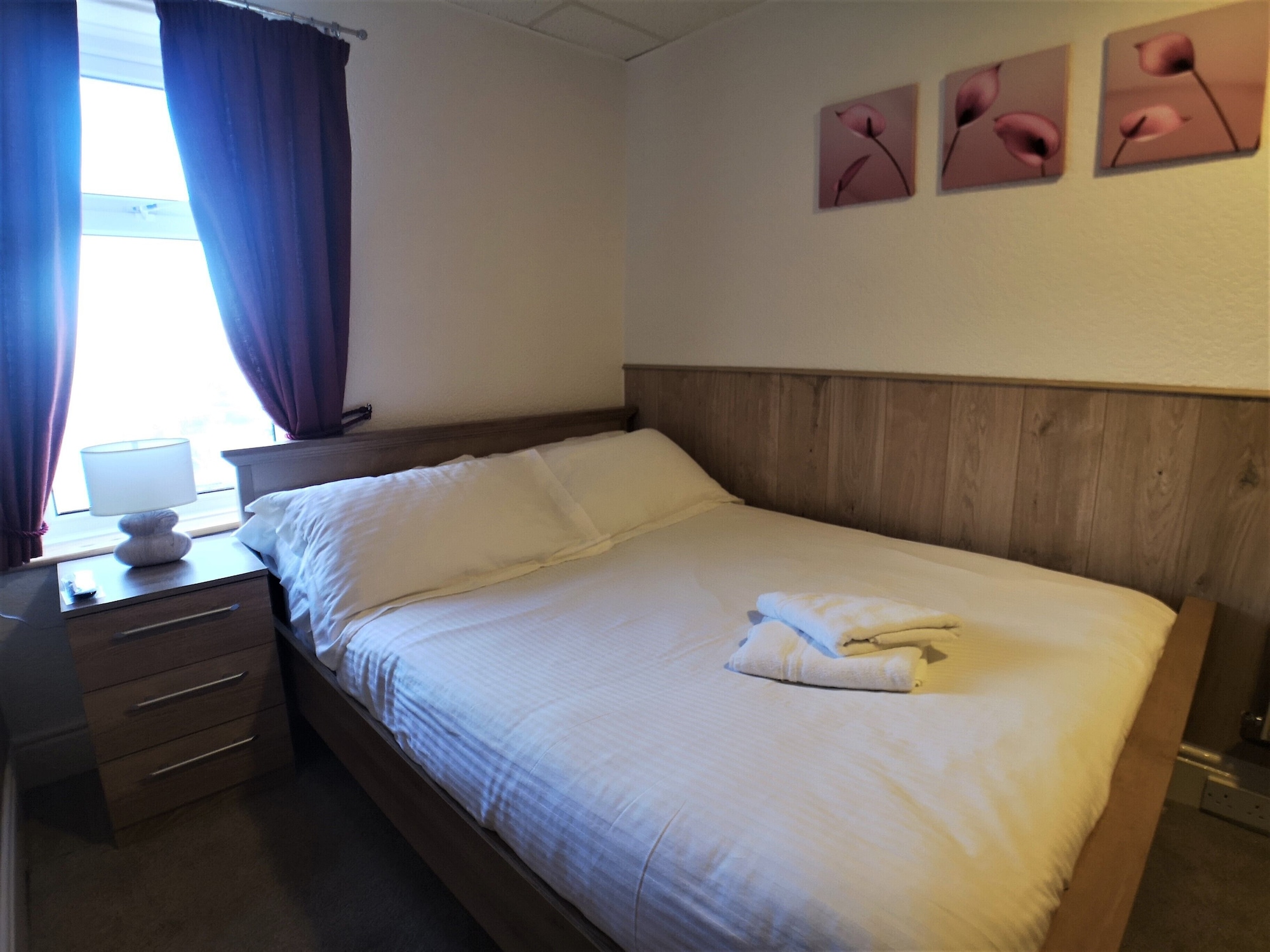 BASIC, DOUBLE BED