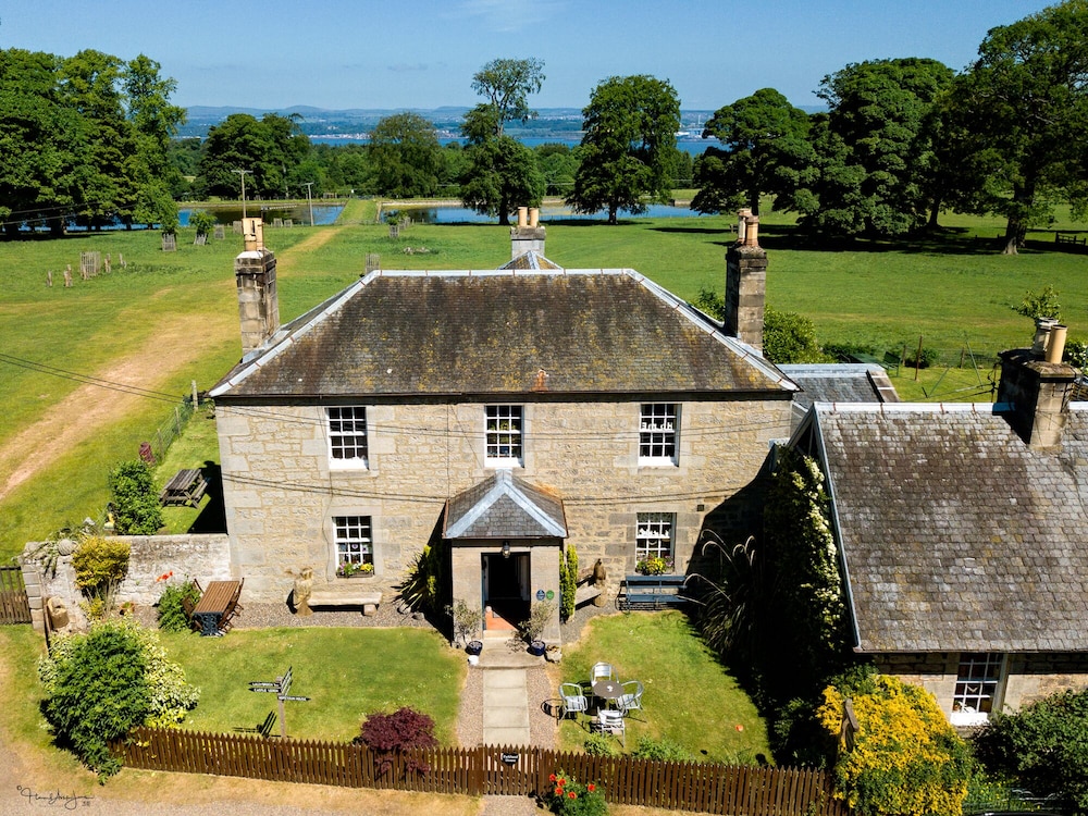 Parkhead House 25/31