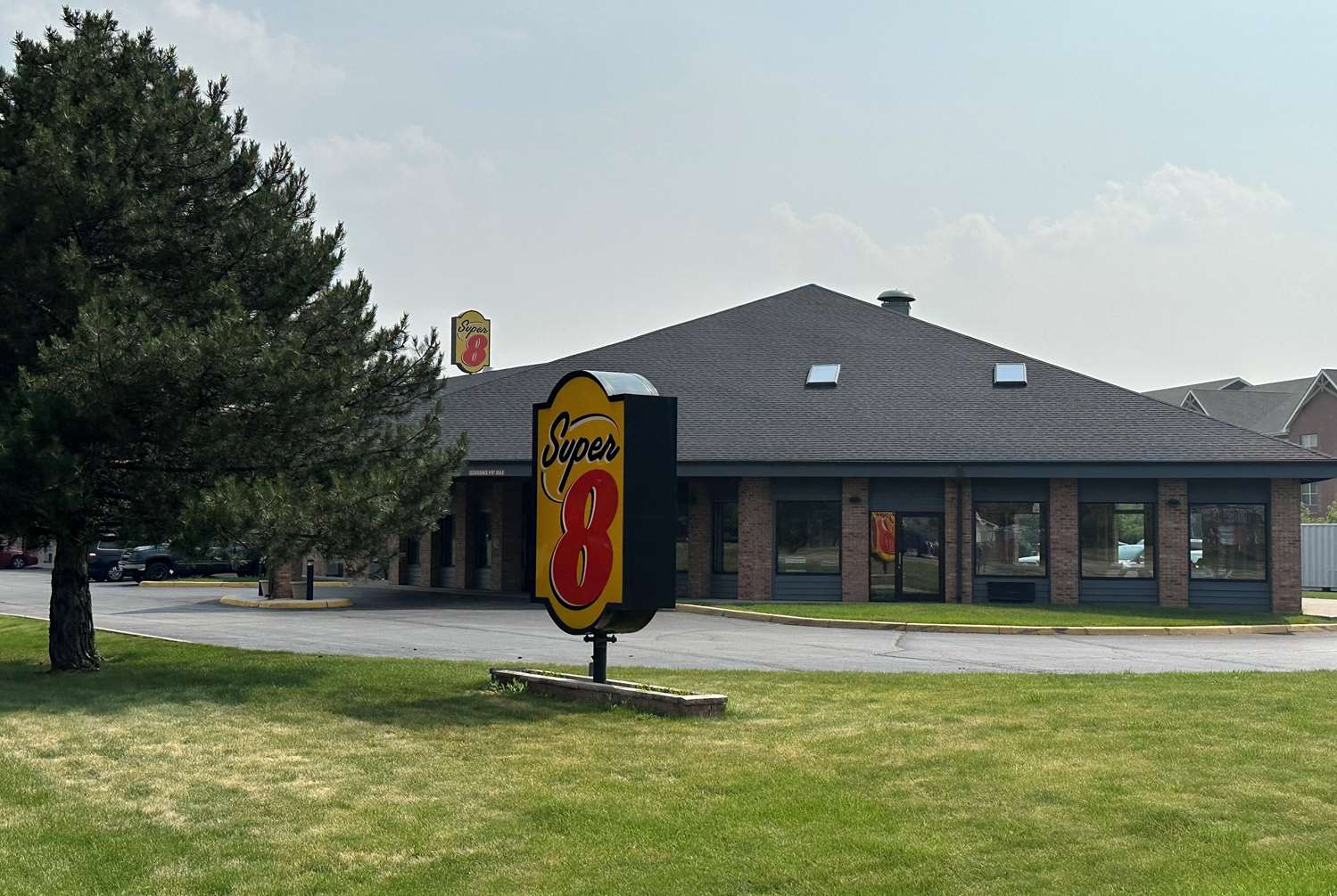 Super 8 by Wyndham Green Bay I-43 Bus. Park 22/25