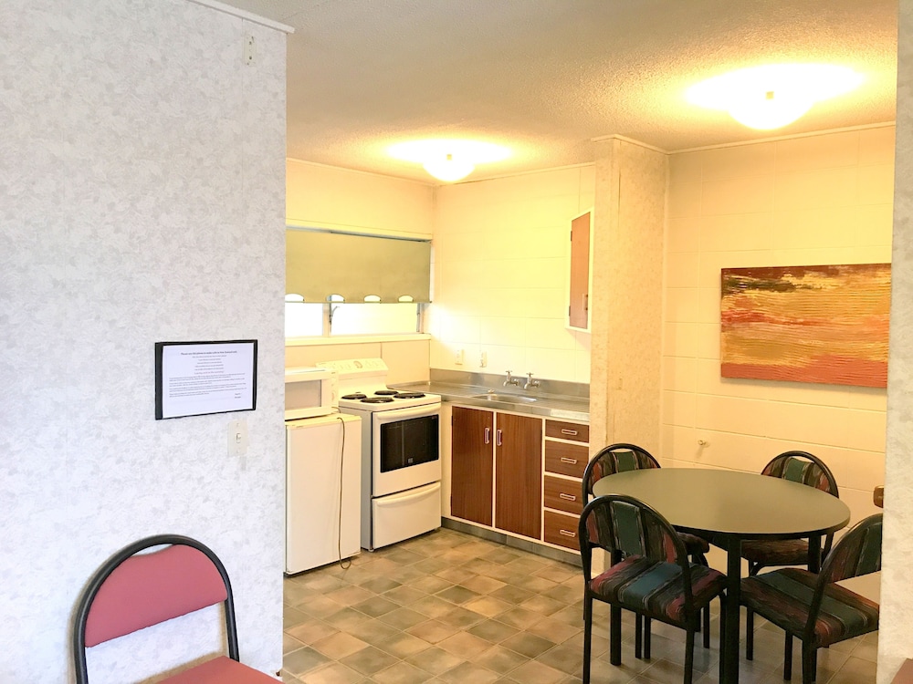 Greenview Motel 37/50