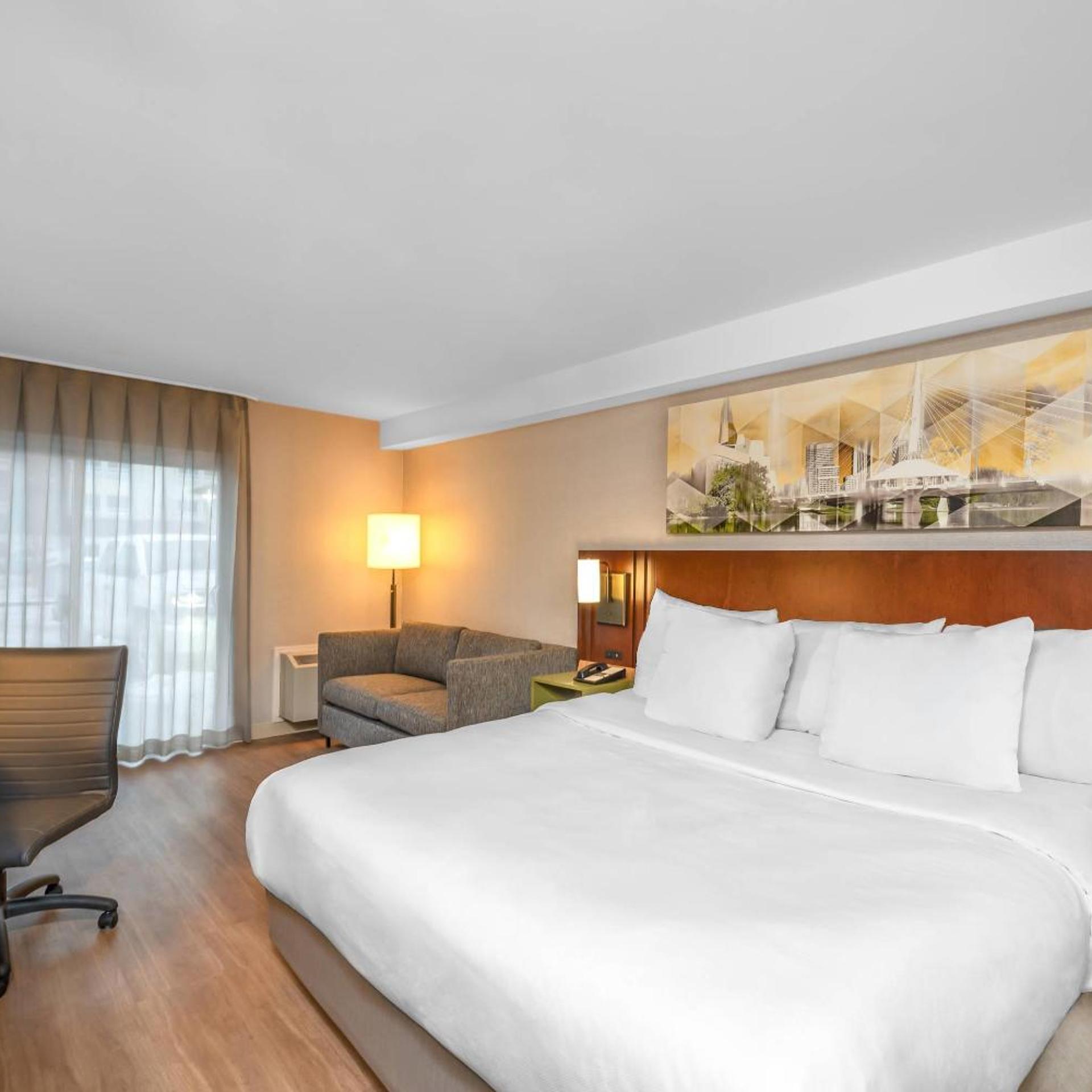 Superior, King Bed