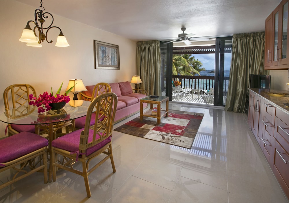 Sapphire Beach Resort 26/50