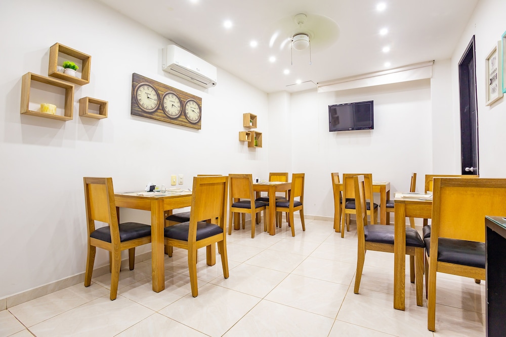 Hotel Ayenda Monteria Central 19/20