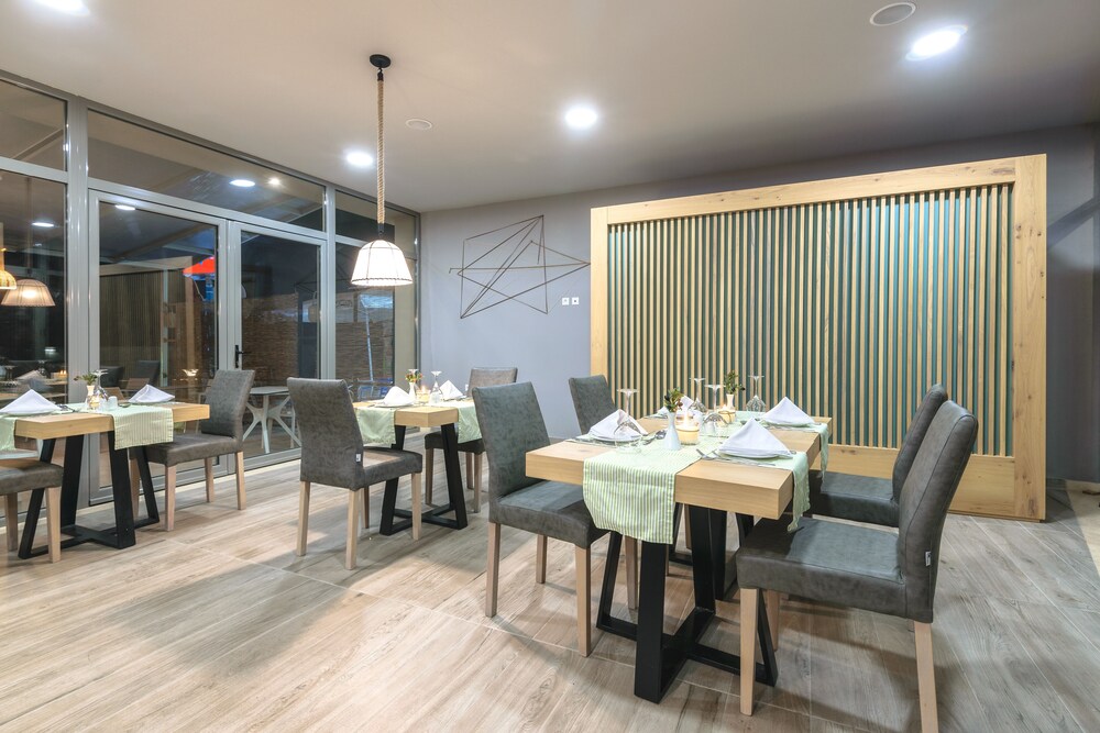 Karras Grande Resort 44/66