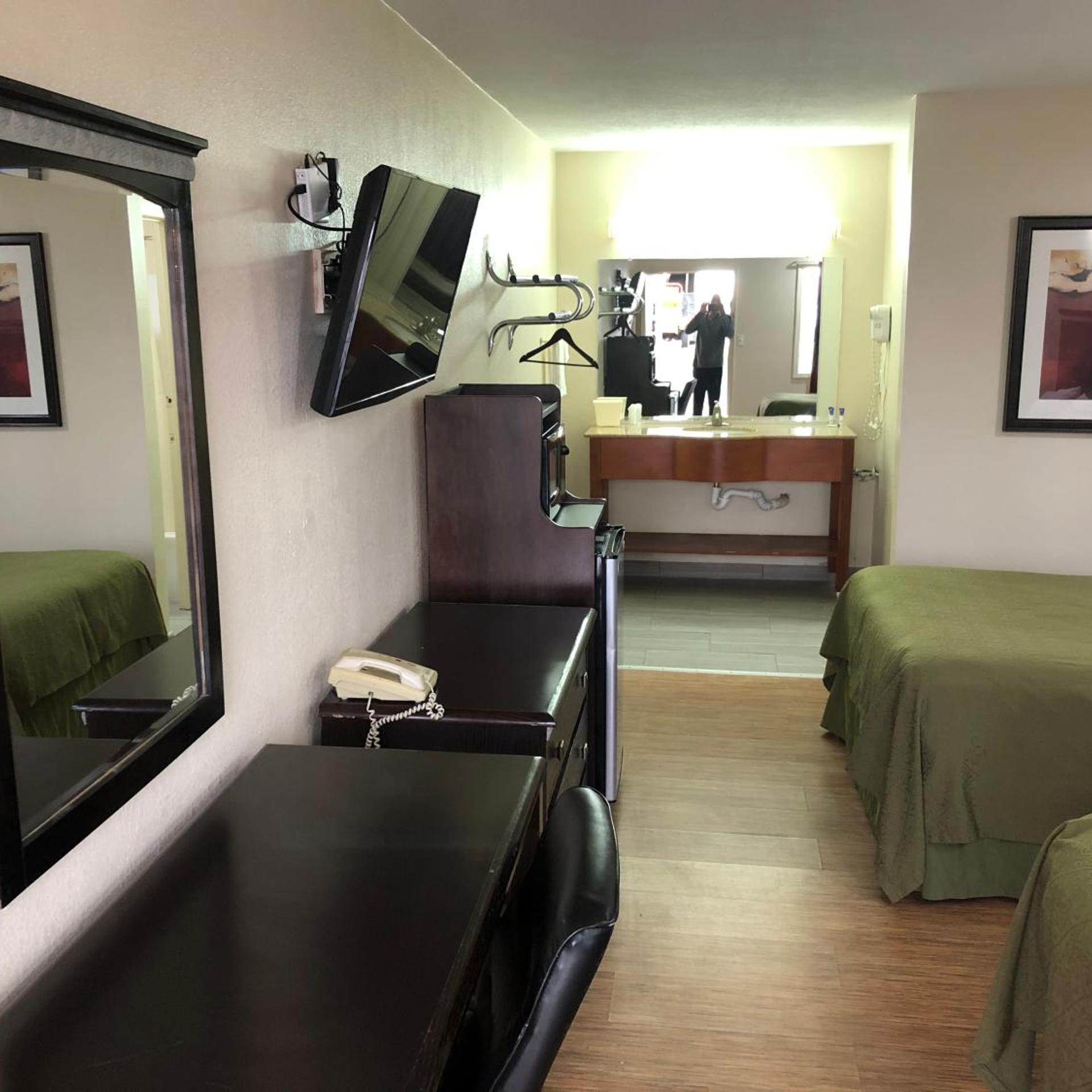 Americas Best Value Inn Lebanon 16/20