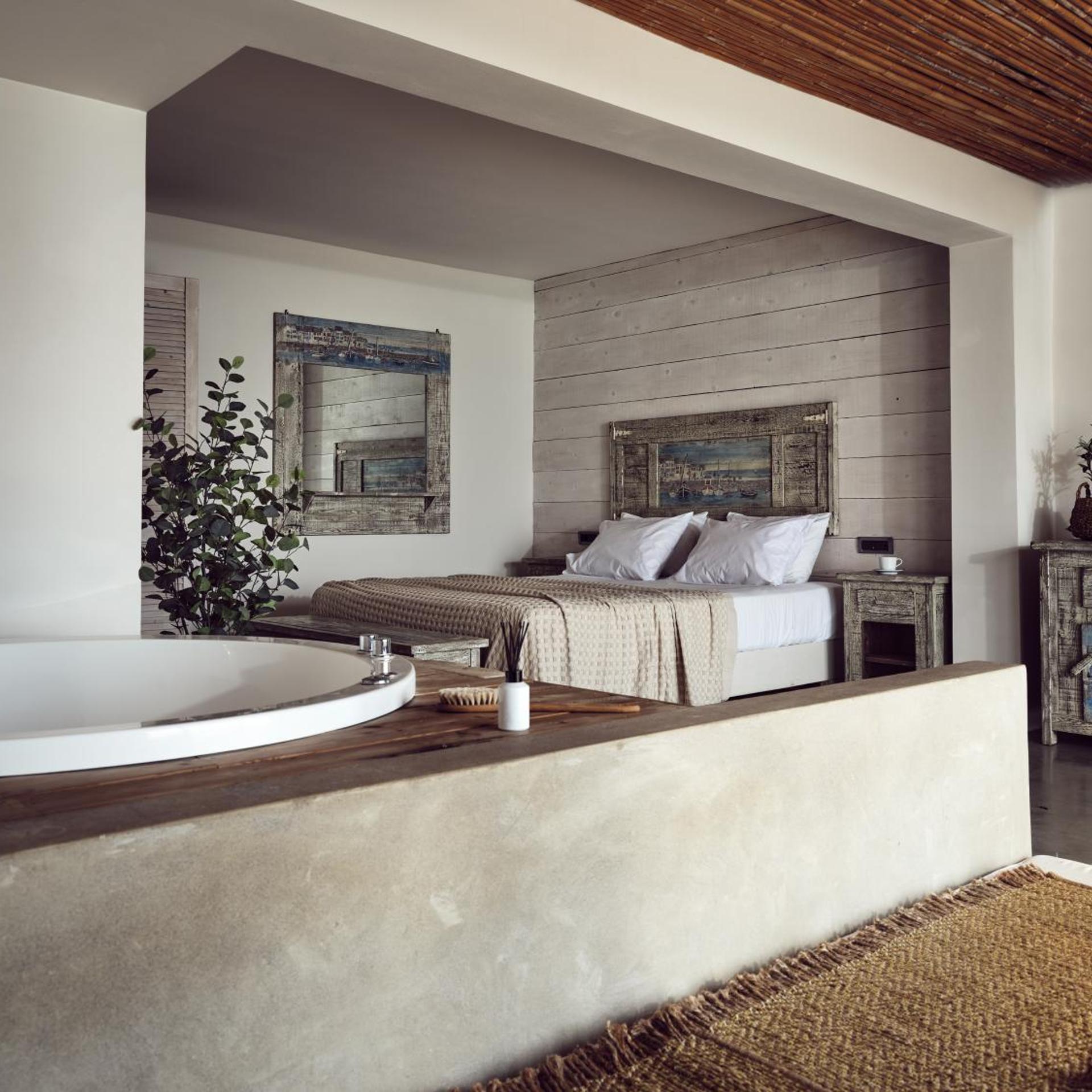 Junior Suite, Sea View, Shared Pool