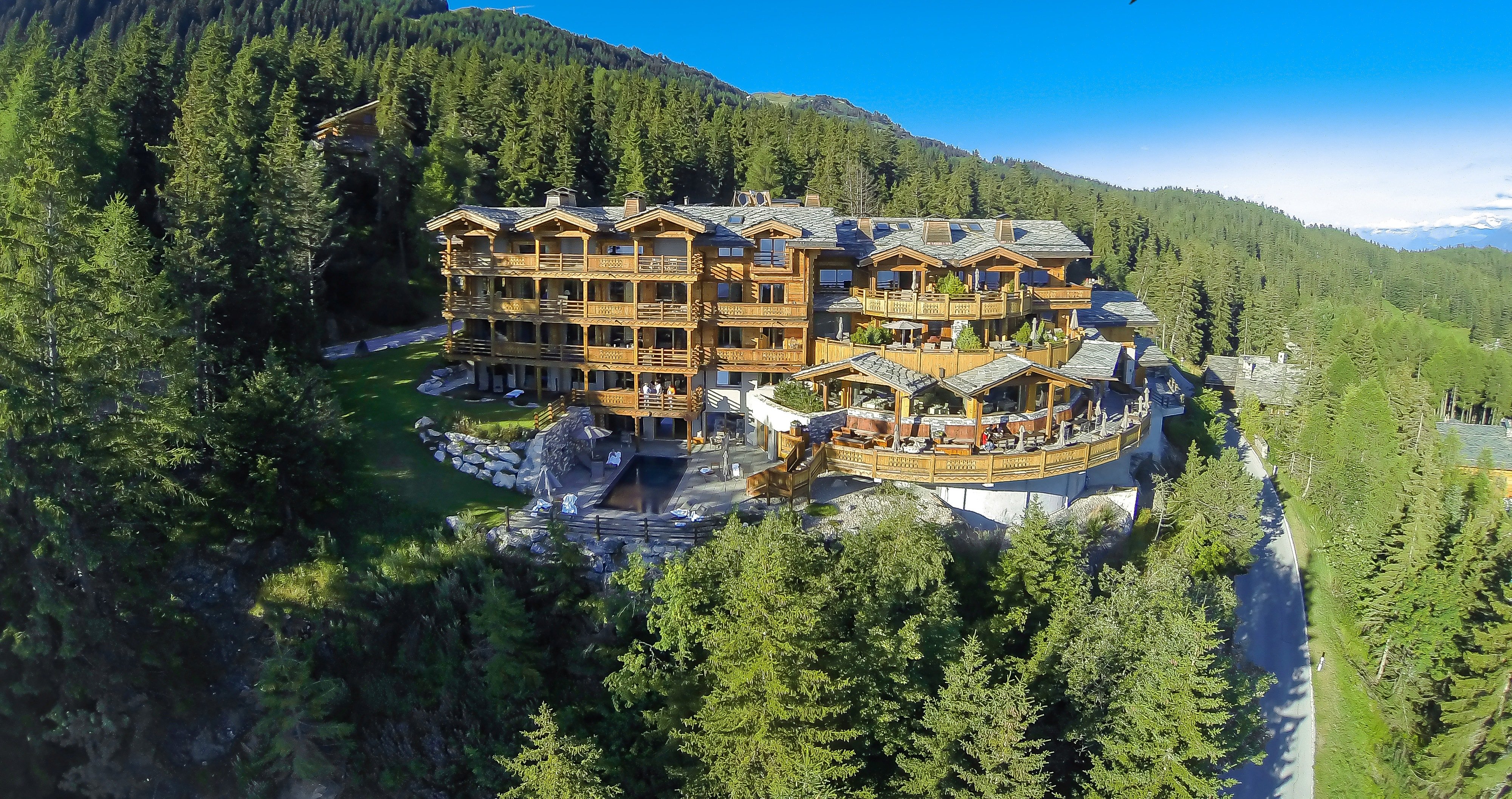 Le Crans Hotel & Spa 1/50