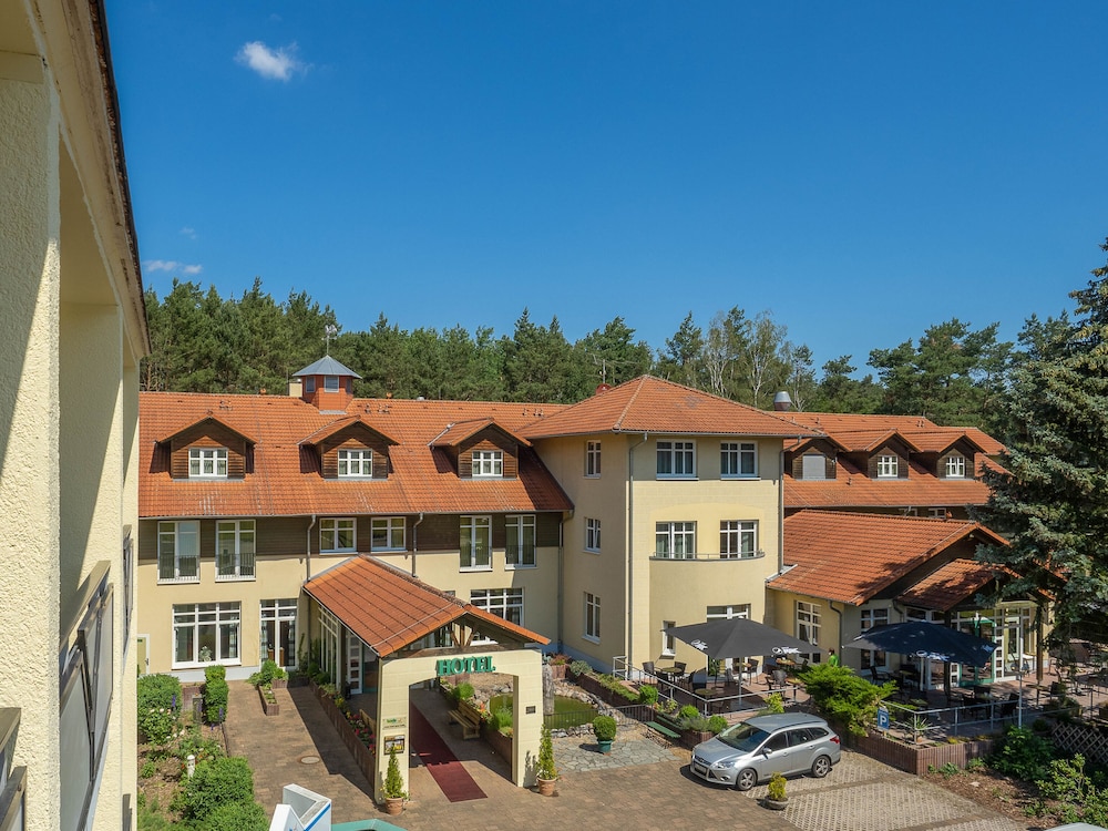 Waldhotel Roggosen 67/69