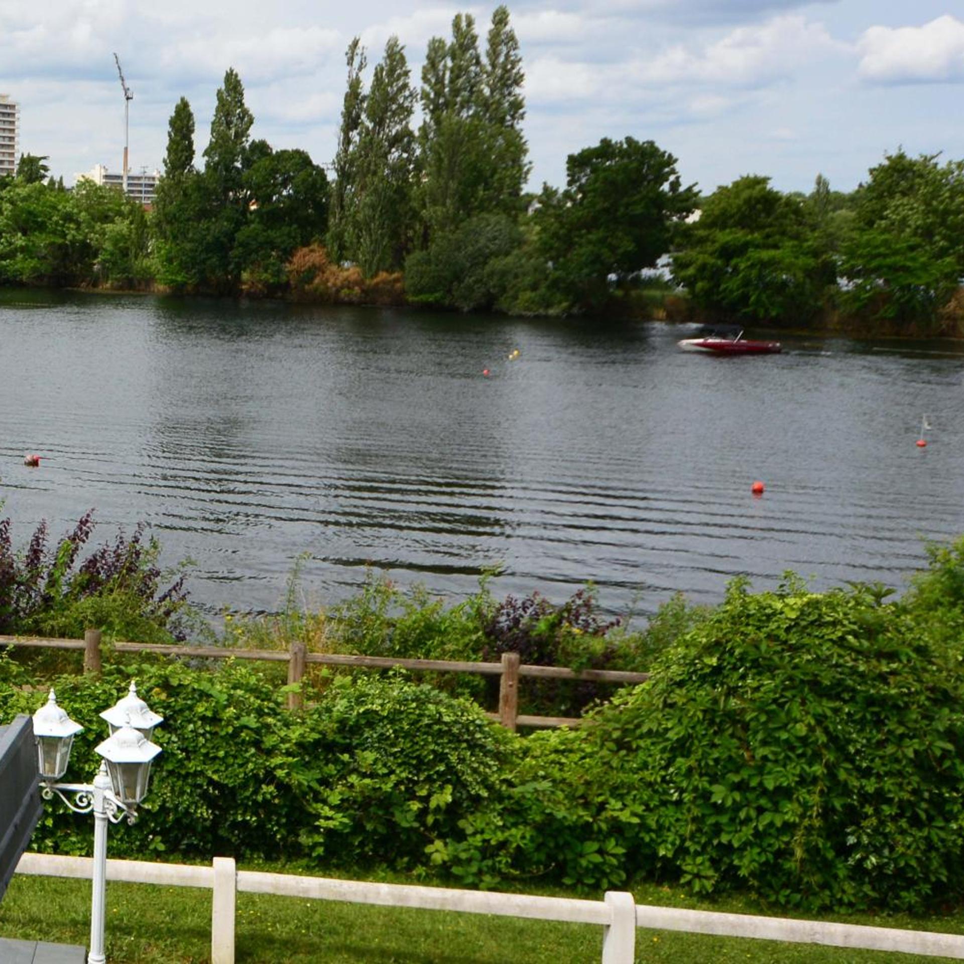 Logis Hotel des Lacs 42/50