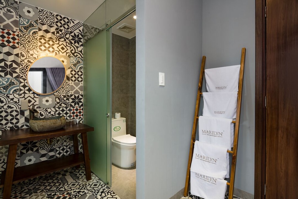 Marilyn Nha Trang Hotel 48/50