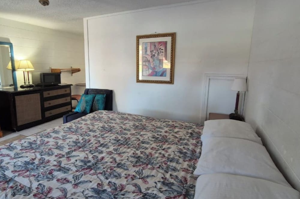 Arrow Motel by OYO Near Downtown 19/49