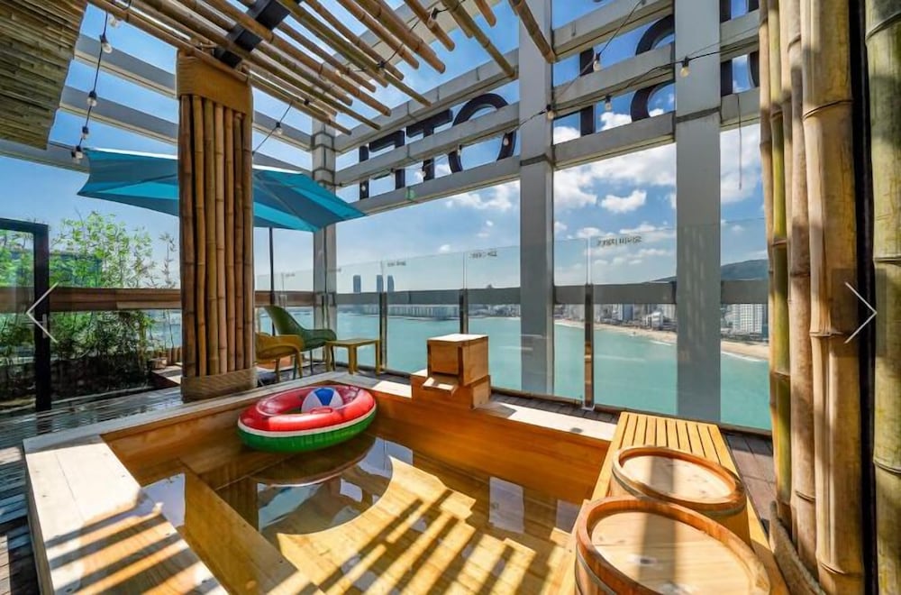 Hotel Ocean View 40/50
