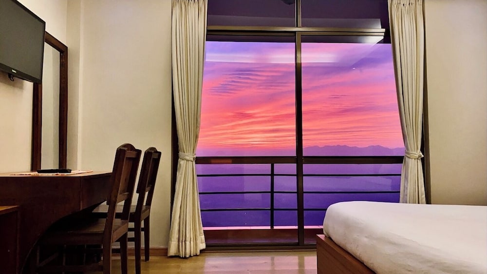Ratna Giri Resort 23/49