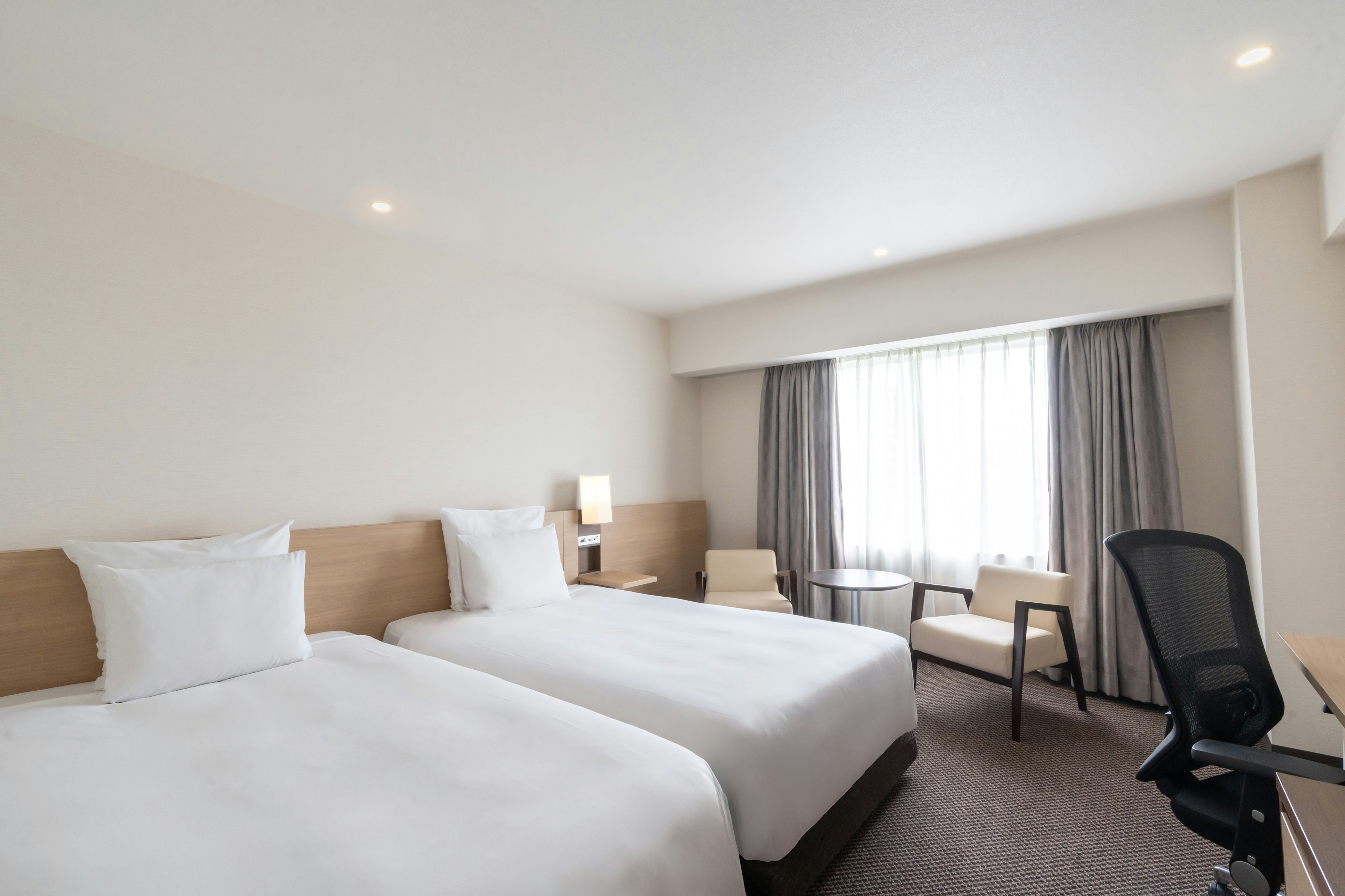 غرفة بريميوم بسريرين منفصلين، Ana Crowne Plaza Hotel Hiroshima 5/7
