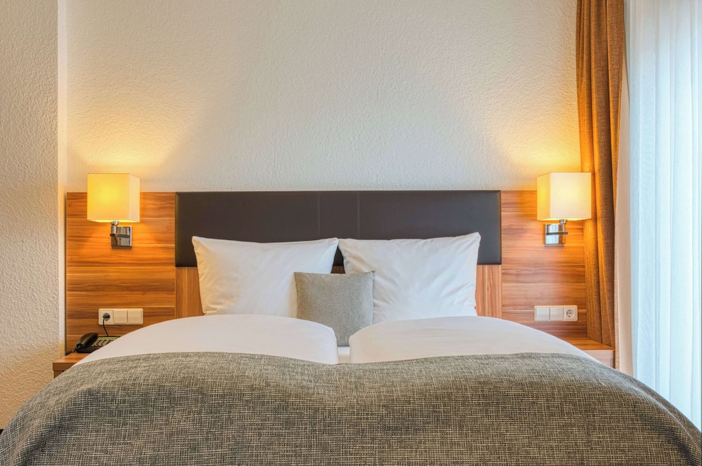 Centro Hotel Sautter 22/63