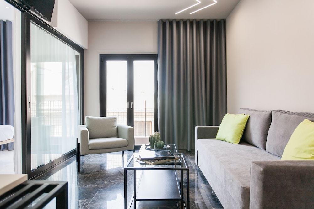 Greece U Around Athens Thissio Suites 26/50