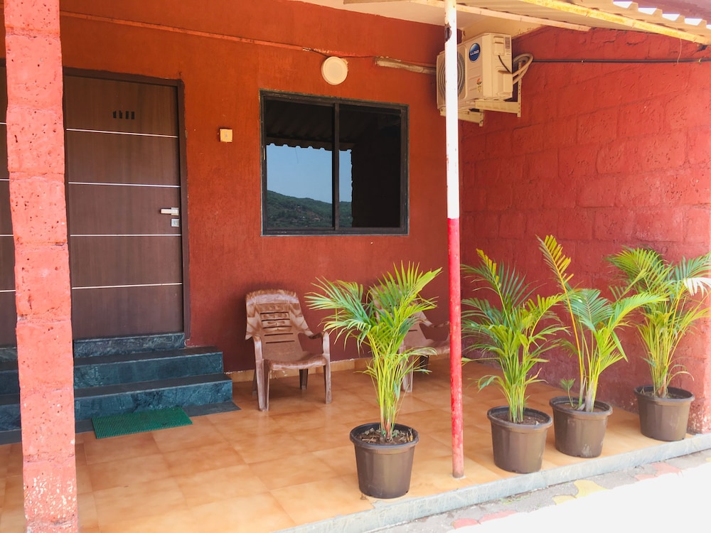 Valley Wood Resort And Spa 3/35