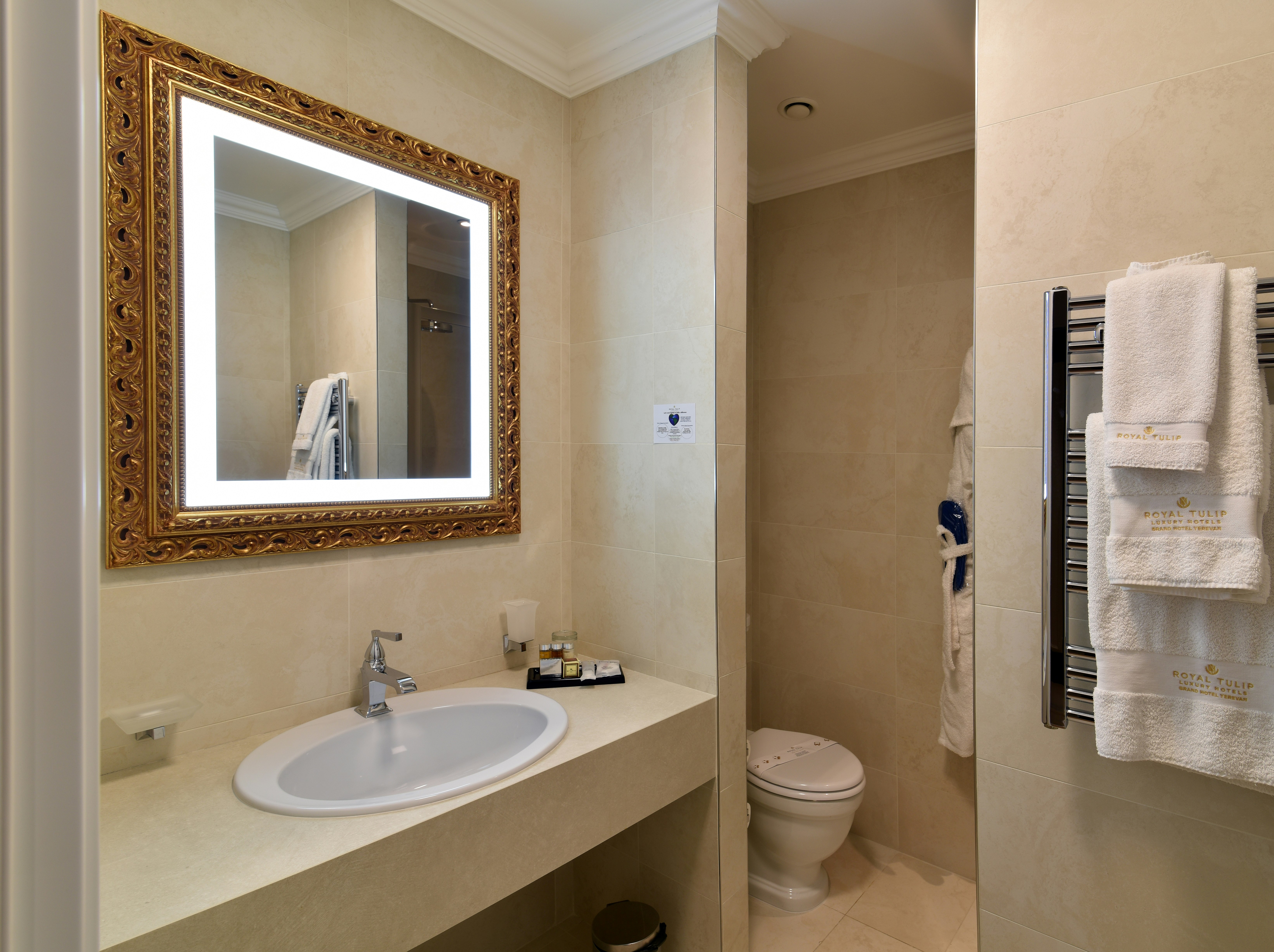 GRAND HOTEL YEREVAN 63/65