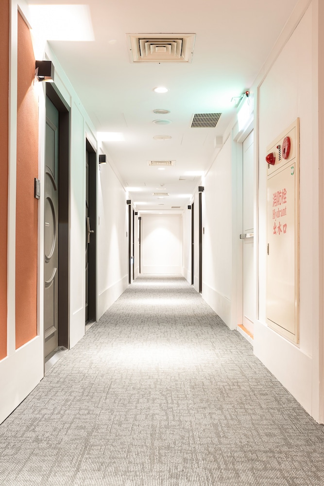 Reedon Boutique Hotel 33/40