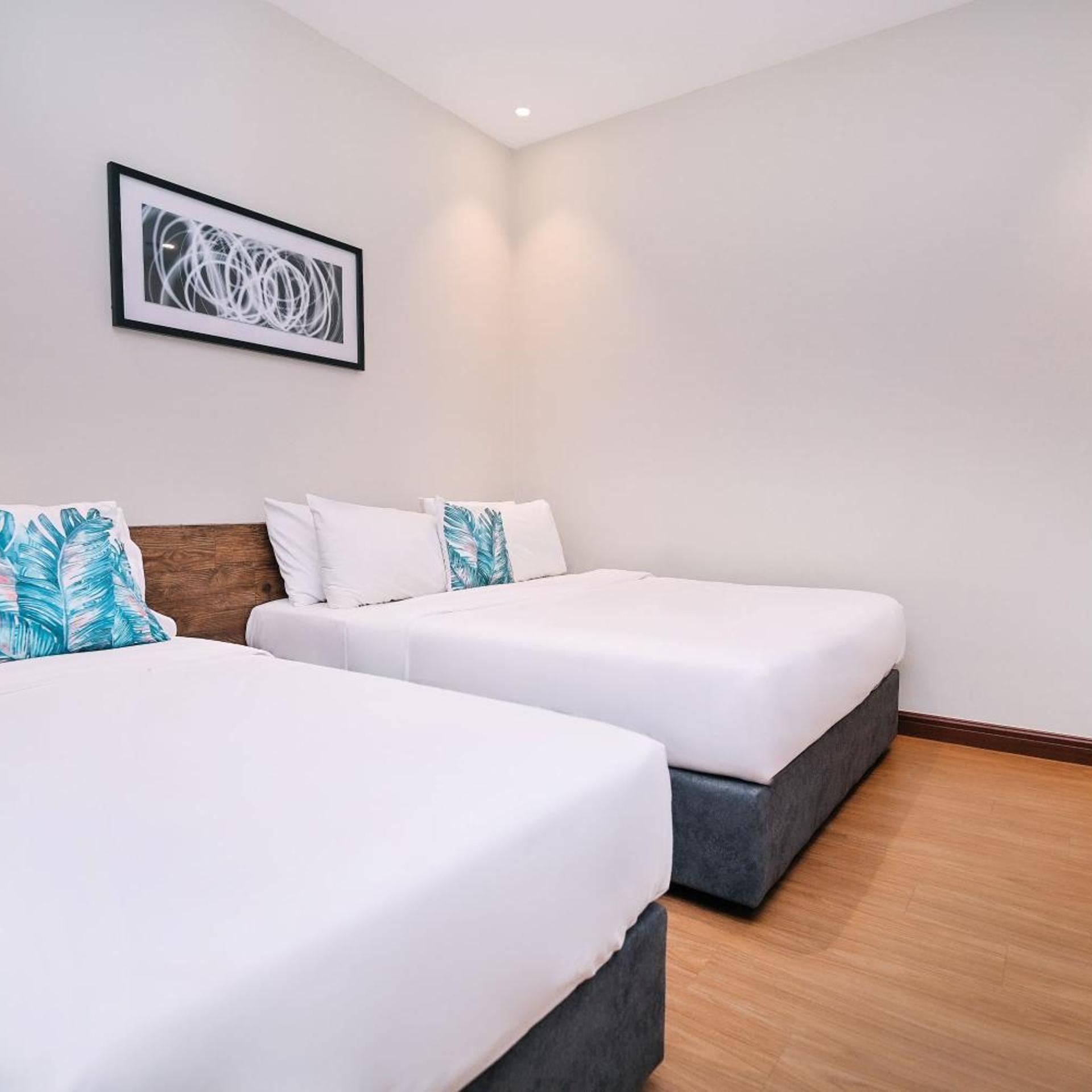 The Hulo Hotel & Gallery 20/59