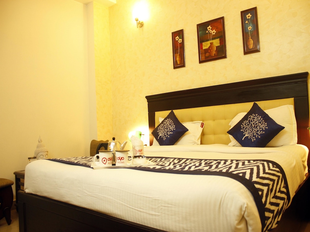Yog Vashishth Hotel 13/50