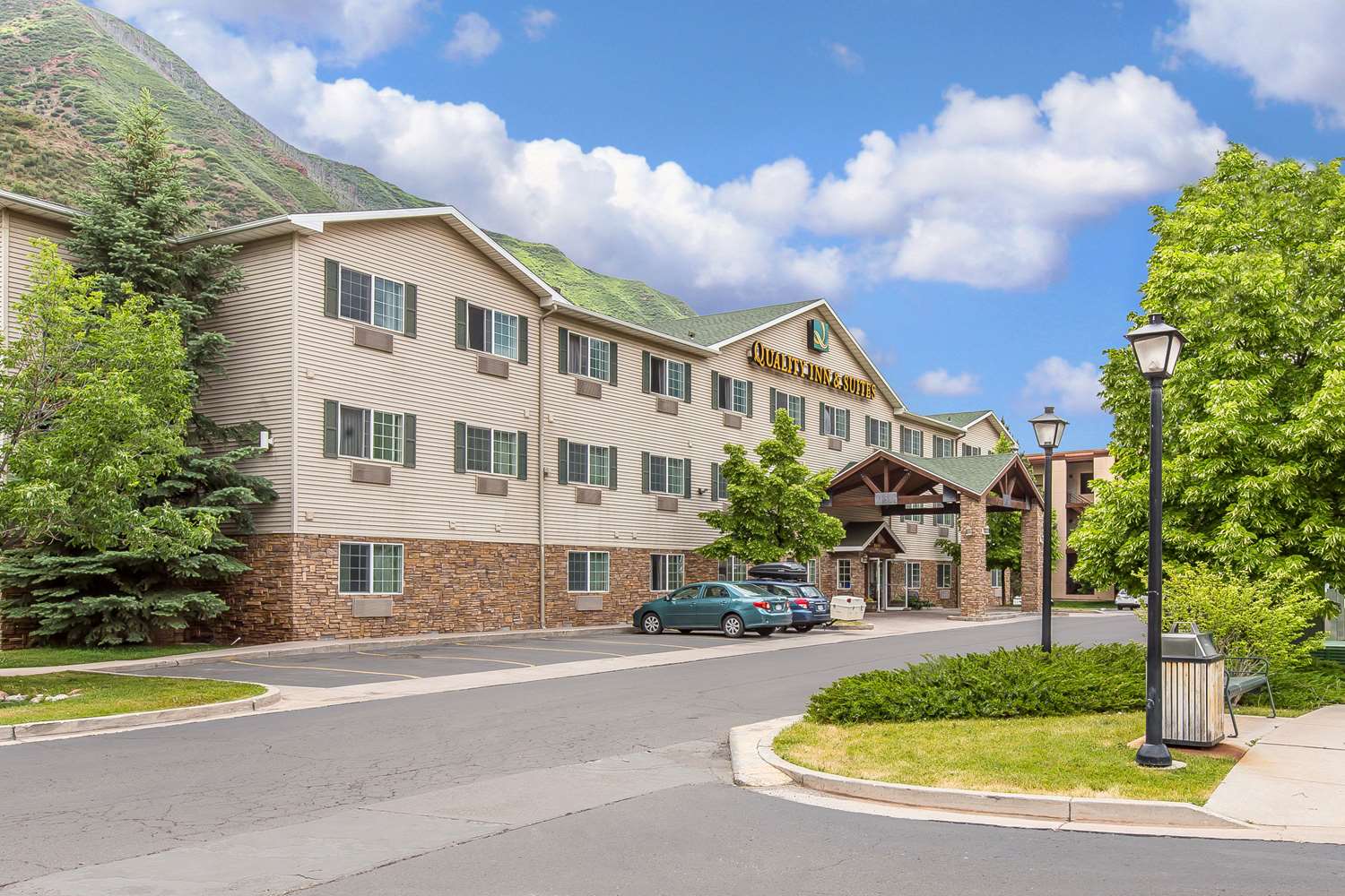 Quality Inn & Suites On The River 19/24