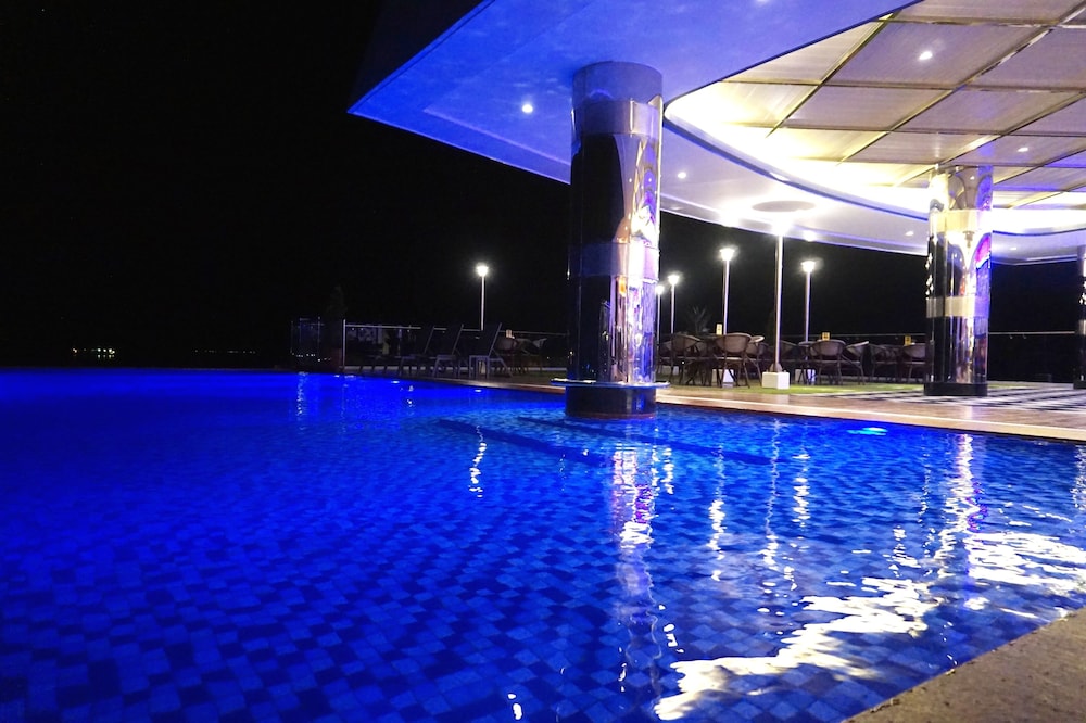 Central Park Reef Resort 28/50