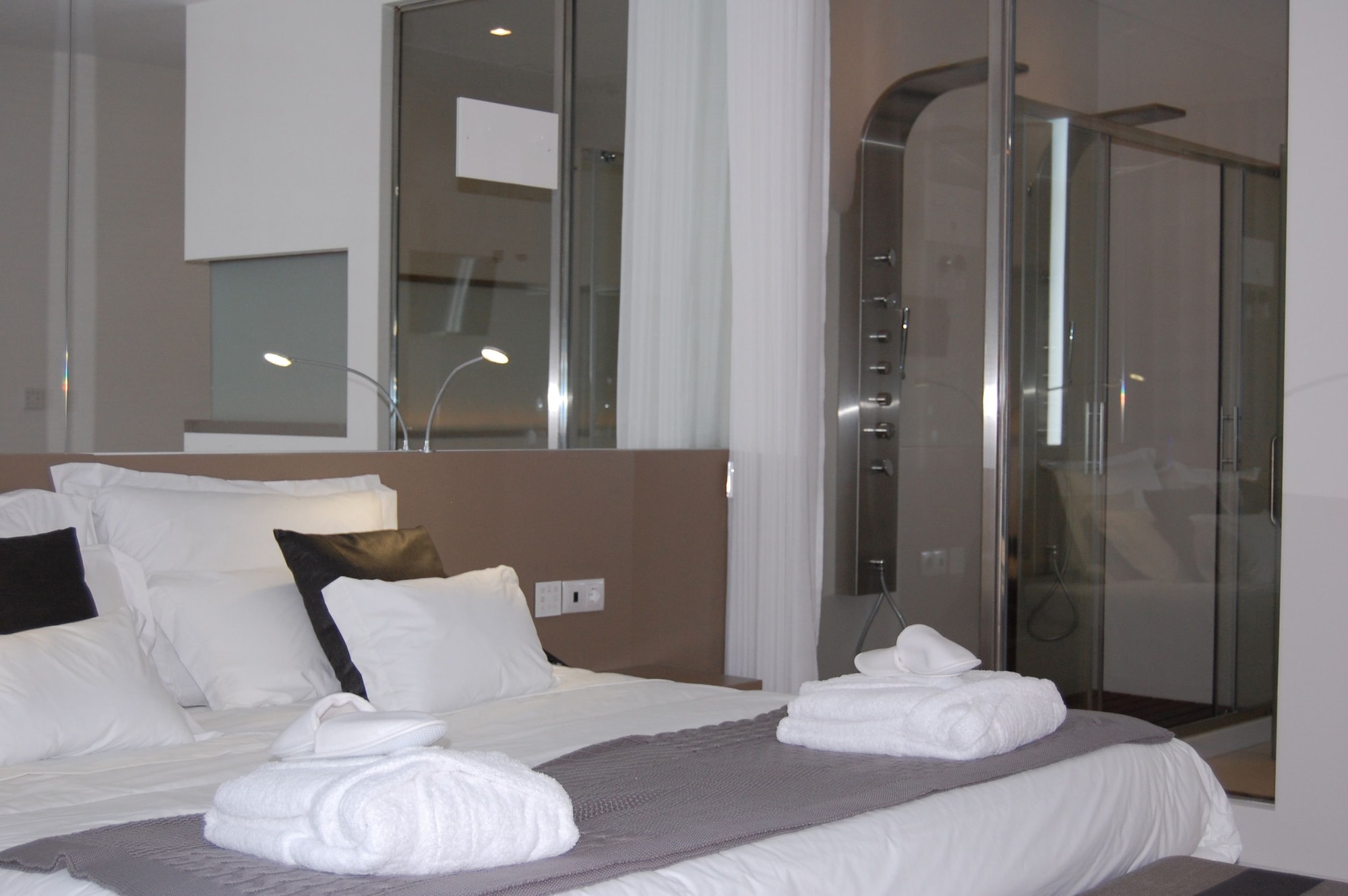 Master, Suite, King Bed
