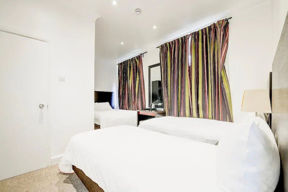 London Shelton Hotel, Finsbury Park 21/51