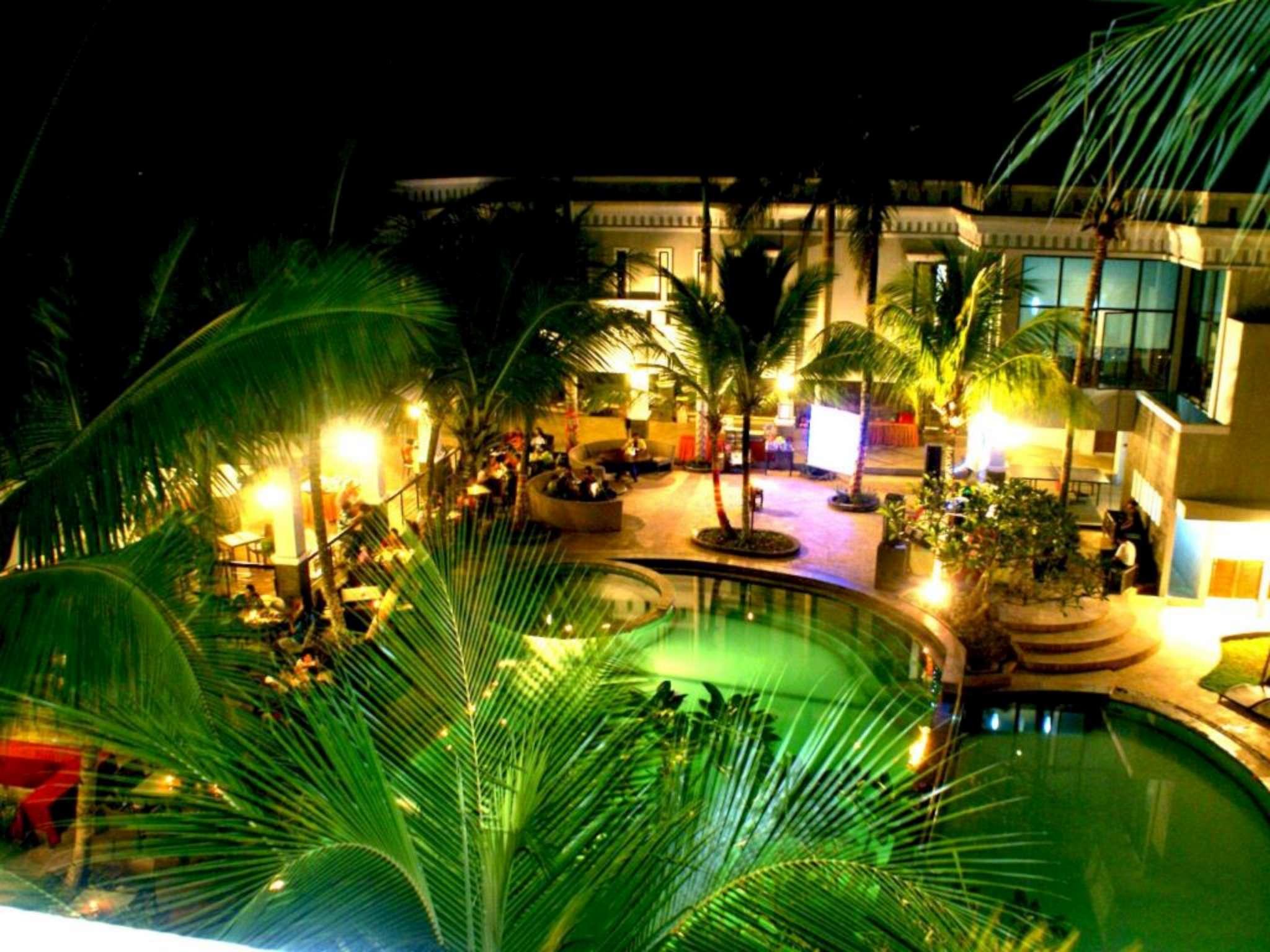 The Acacia Hotel Anyer 36/41