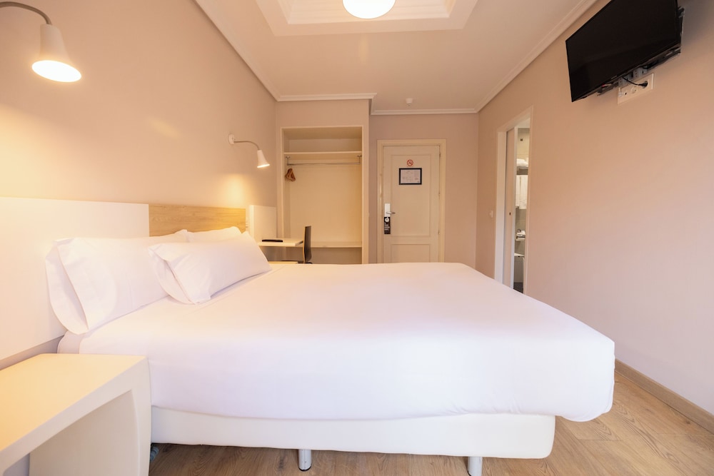 Hotel Pilar Plaza Zaragoza 21/66