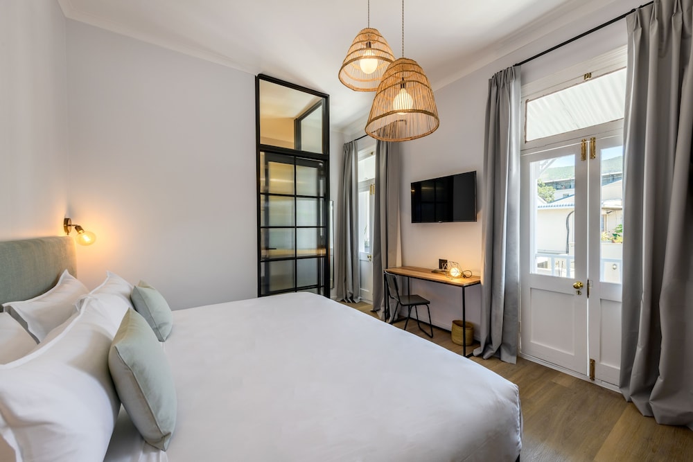 Exclusive, Double or Twin Bed, Hill View, Balcony