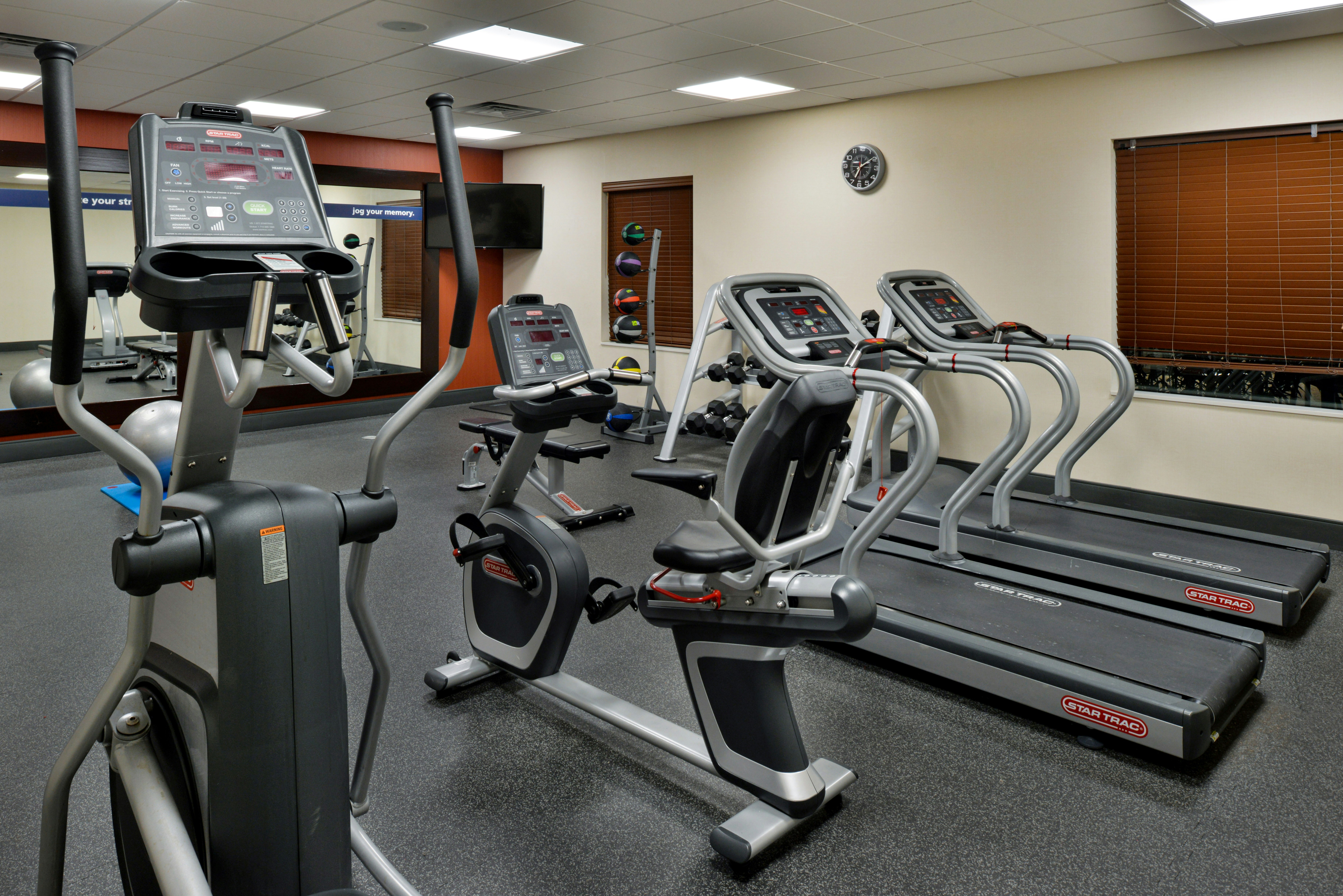 Hampton Inn & Suites Hutto Austin 23/48