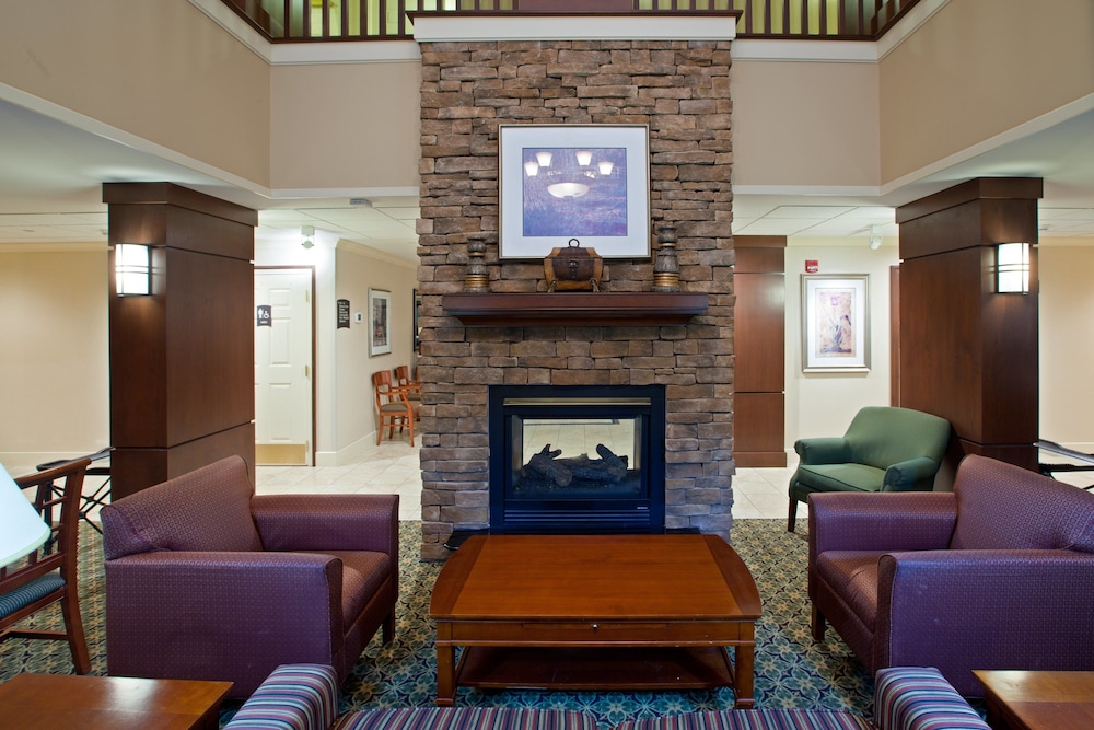 Staybridge Suites Indianapolis Airport 40/70