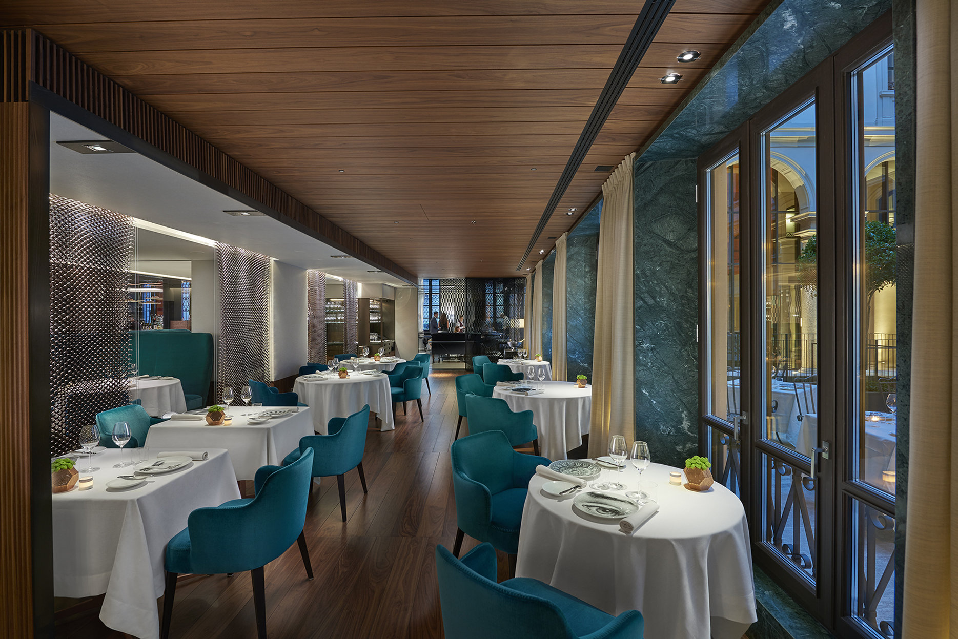 Mandarin Oriental Milan 57/81