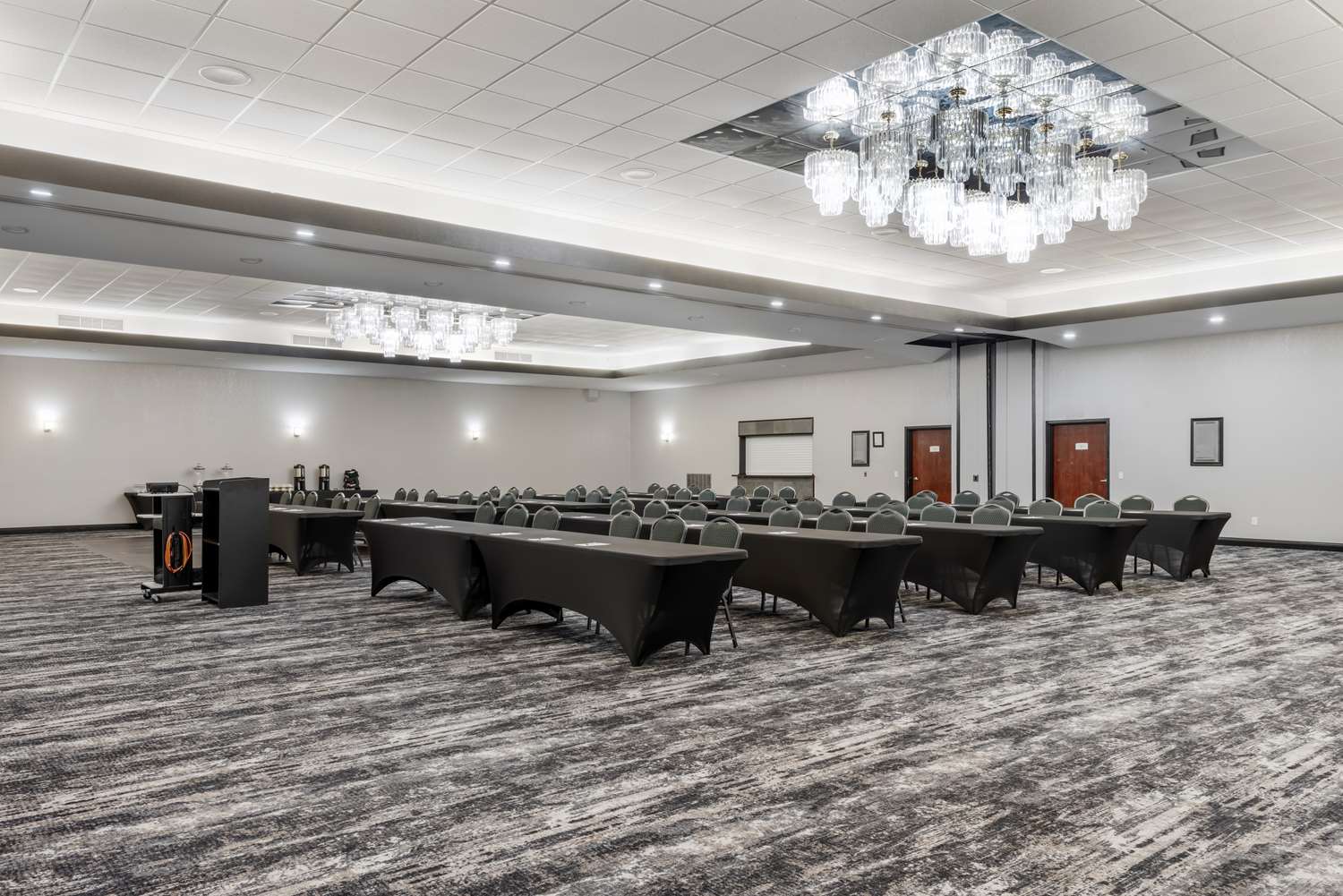 Best Western Plus Eau Claire Conference Center 60/62