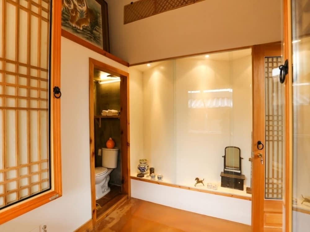 TREGA Museum Guesthouse 13/41