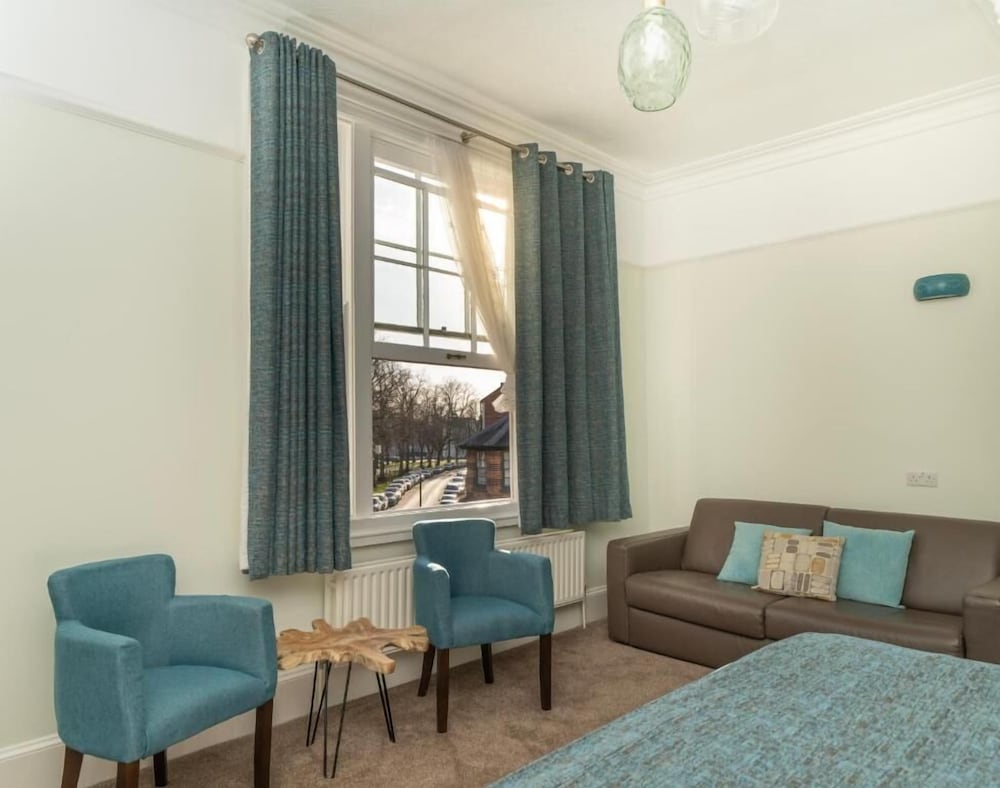 The Angel Hotel 34/49