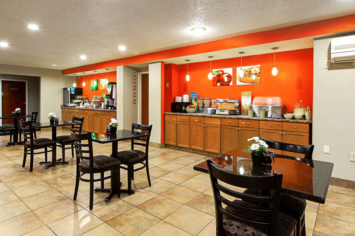 Quality Inn Plainfield I-395 14/18