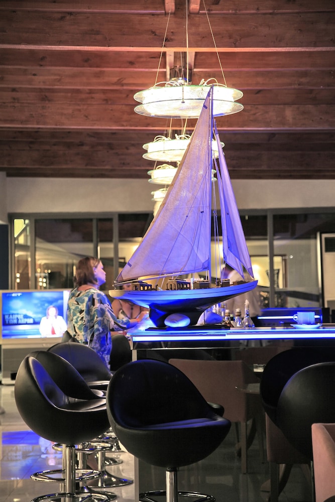 All Senses Ocean Blue Sea Side Resort By Anayia All Inclusive Resorts 35/45