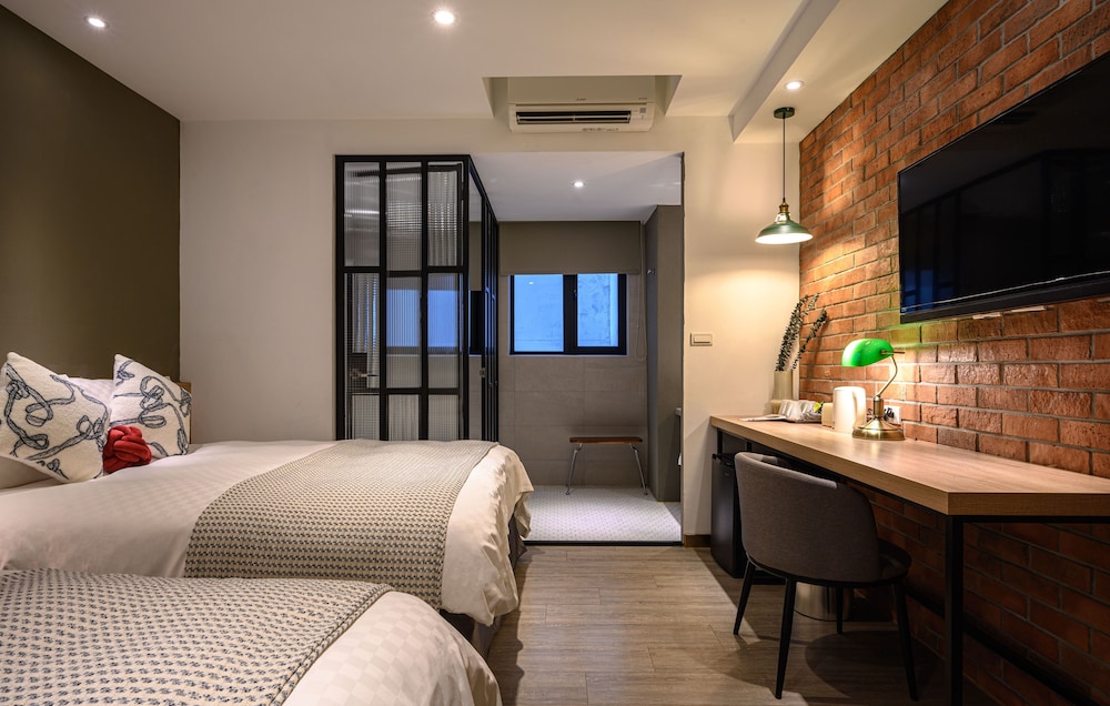 Da Dun Street Inn 25/50